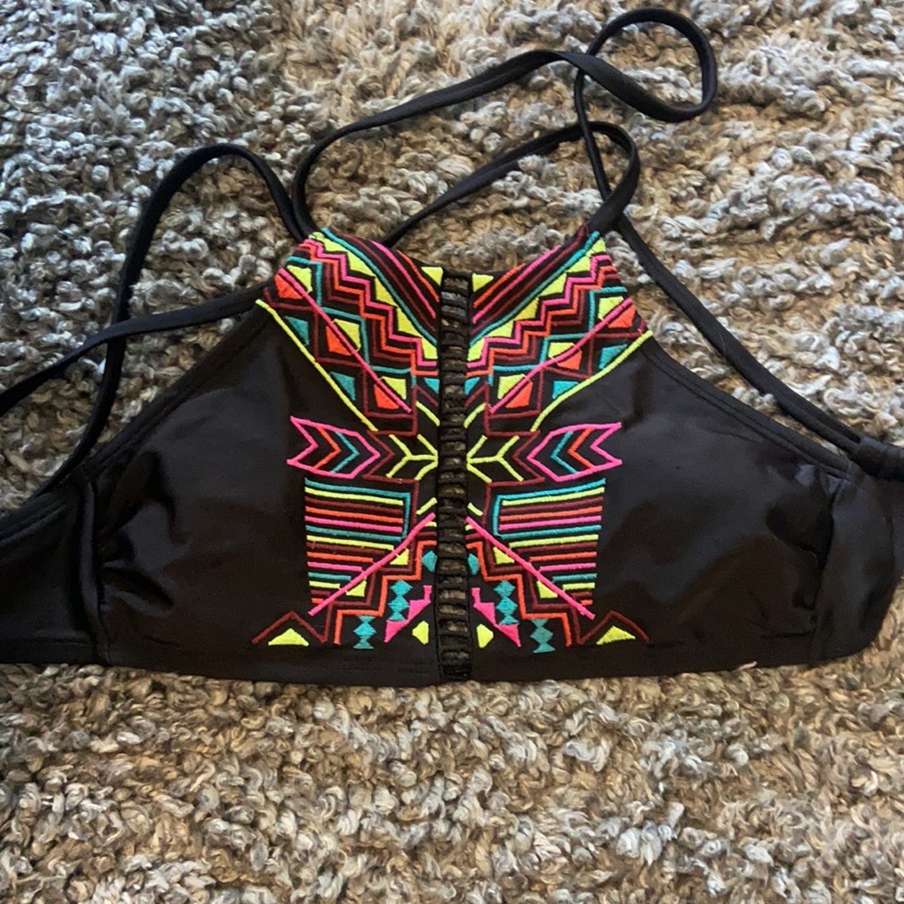 Bikini top